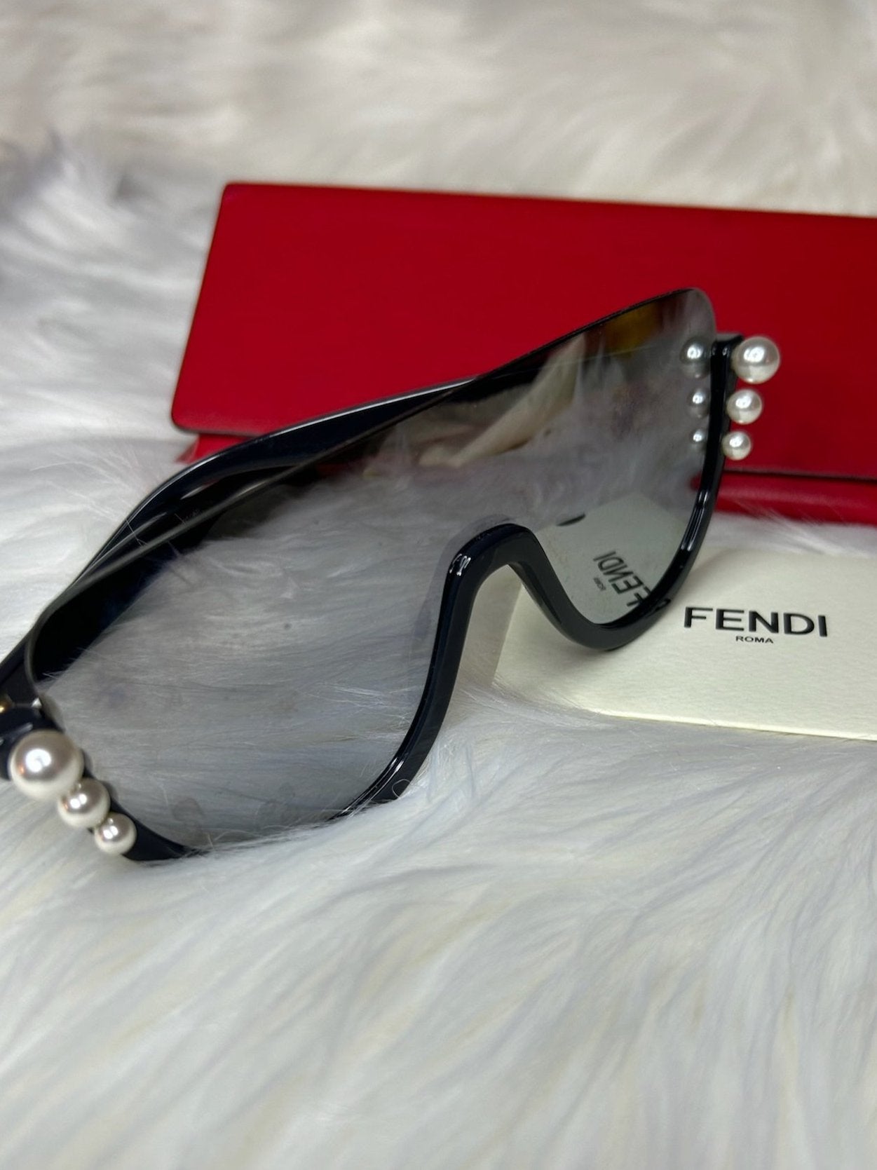 Black/Pearl Fendi Sunglasses