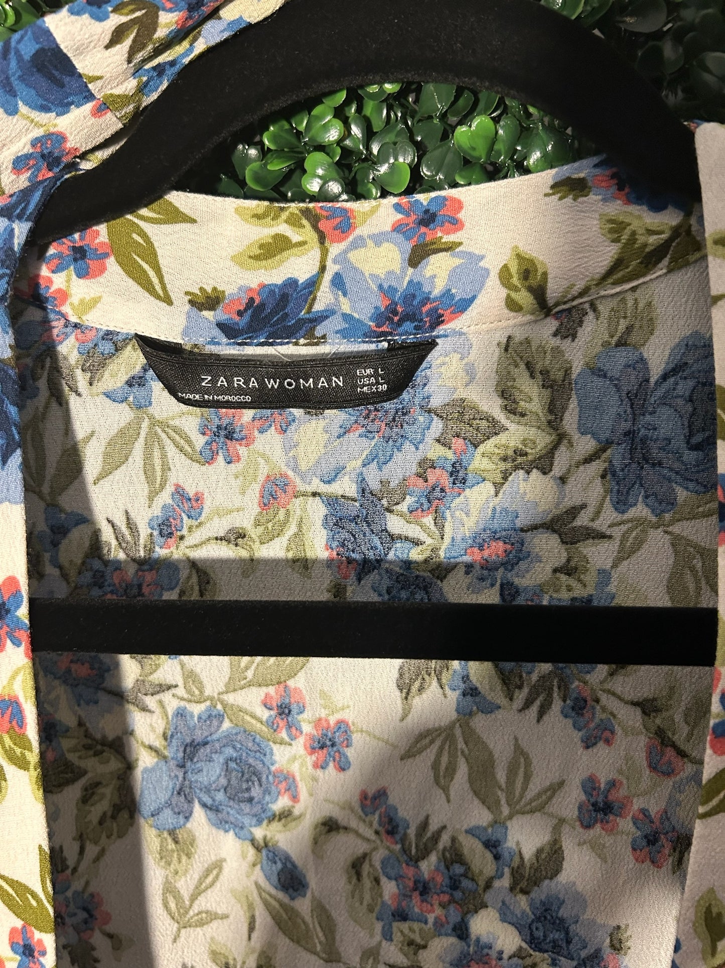 Zara Woman Blue Flowered Blouse w/ Belt
