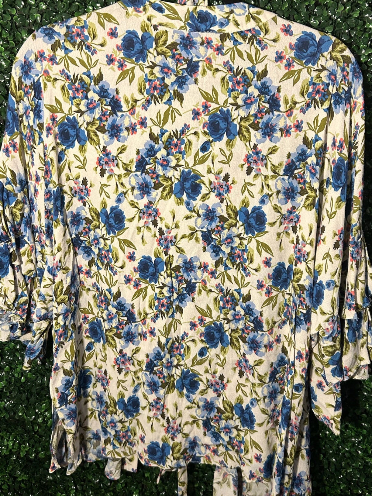 Zara Woman Blue Flowered Blouse w/ Belt