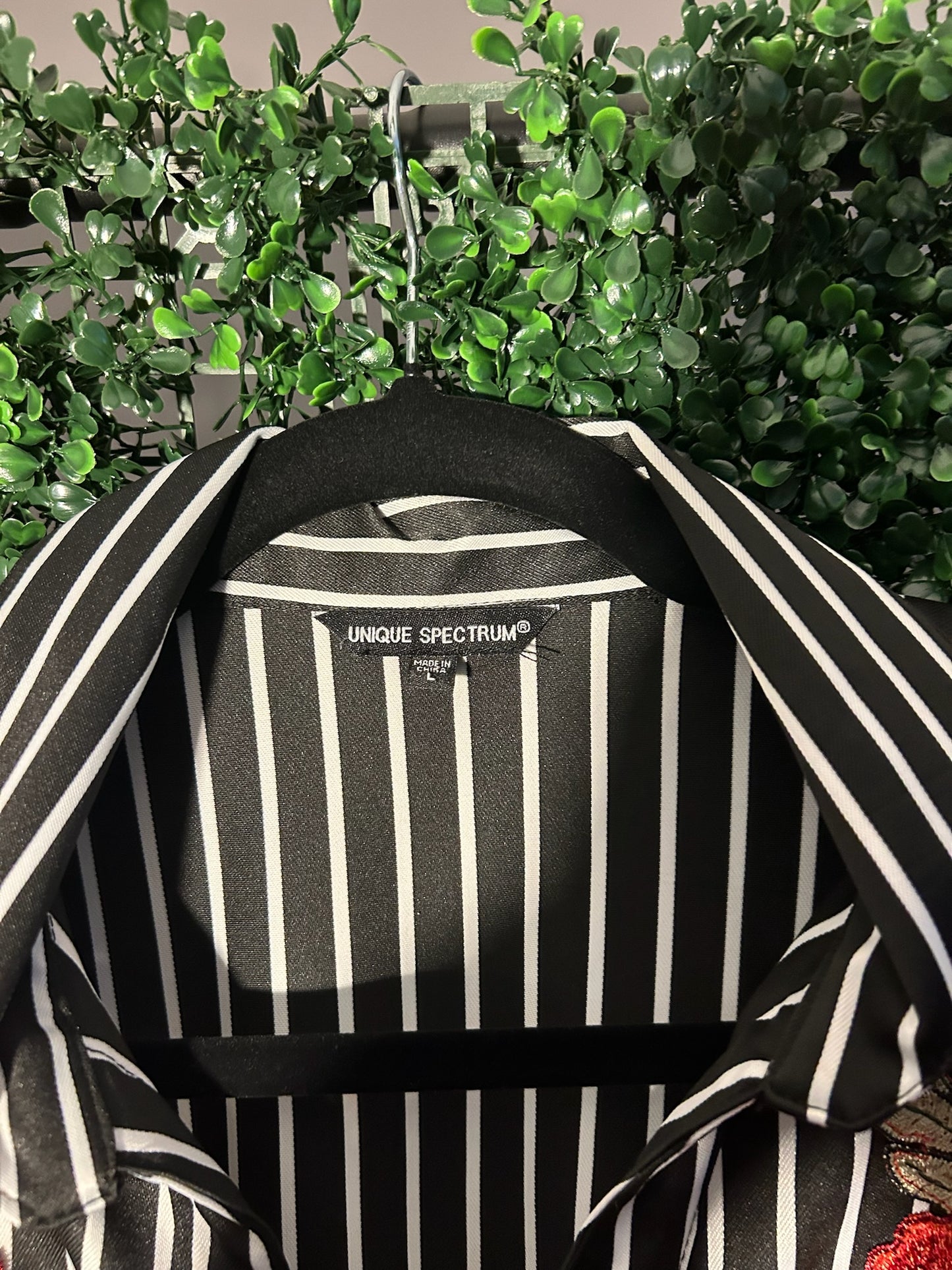 Unique Spectrum Blk/Whit Stripped Blouse