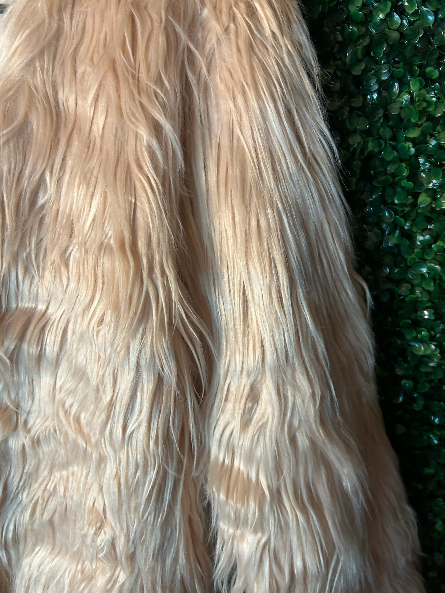 Lanshifei Faux Fur Coat