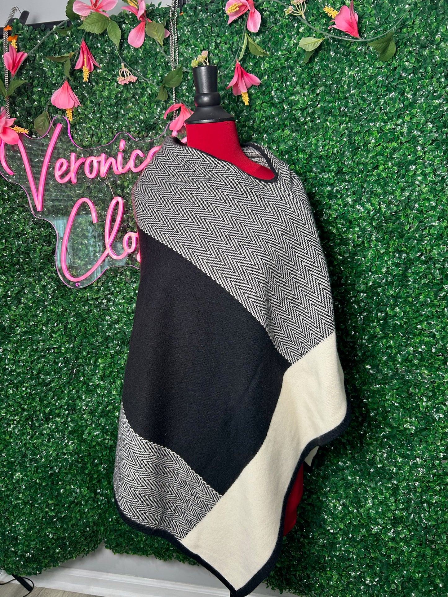 B&W Cashmere Shawl