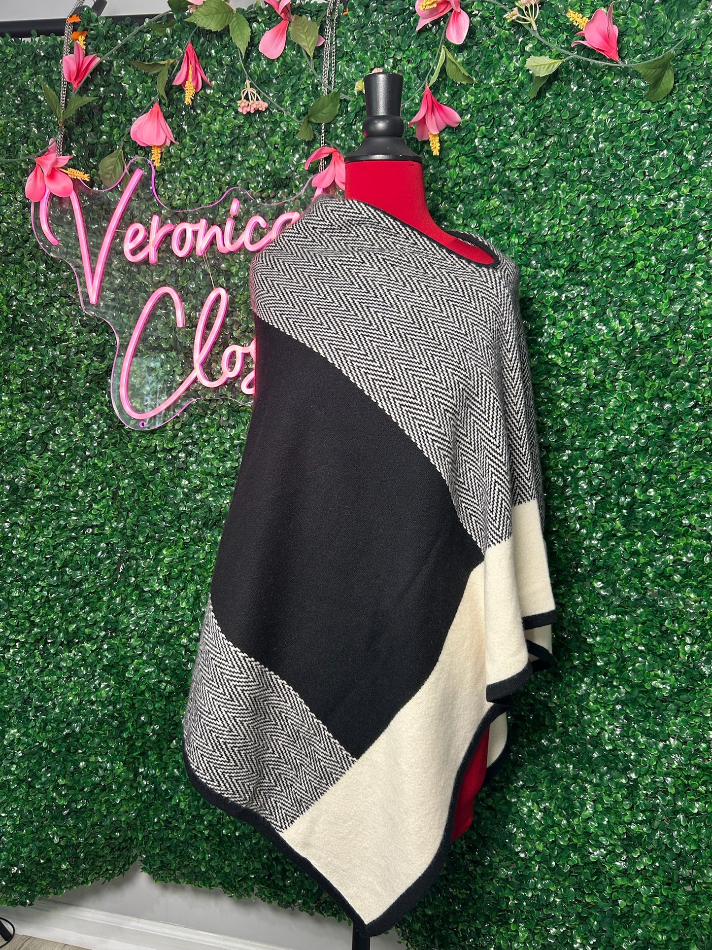 B&W Cashmere Shawl