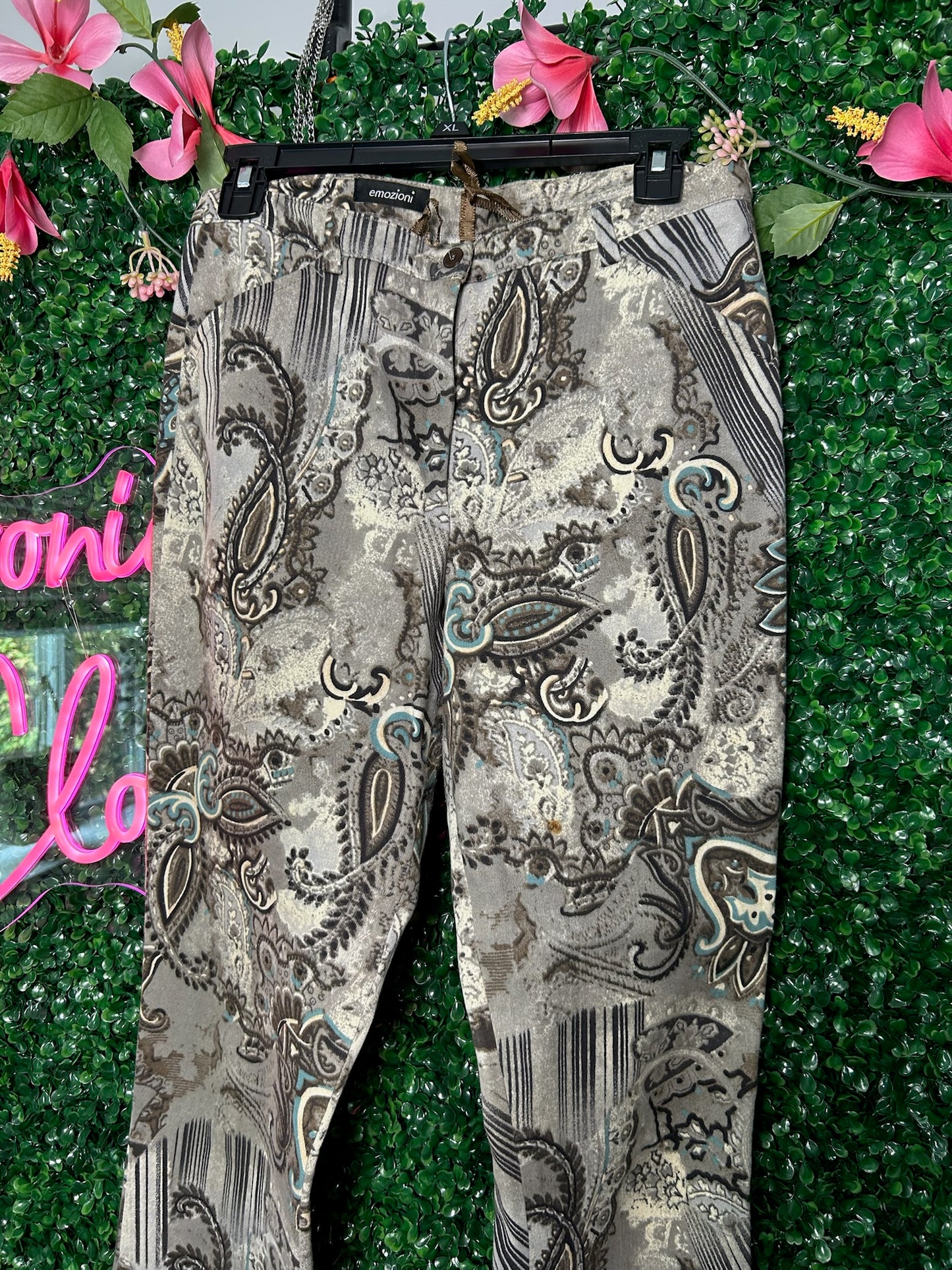 Emozoni Paisley Pants