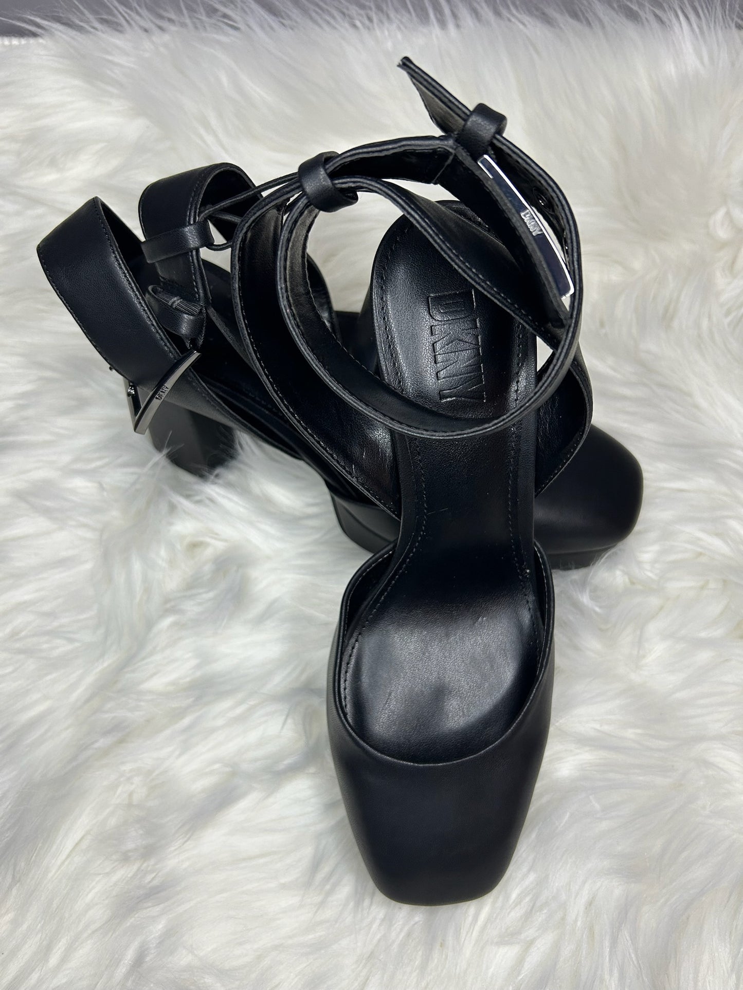 DKNY BLACK BLOCK PLATFORM HEEL