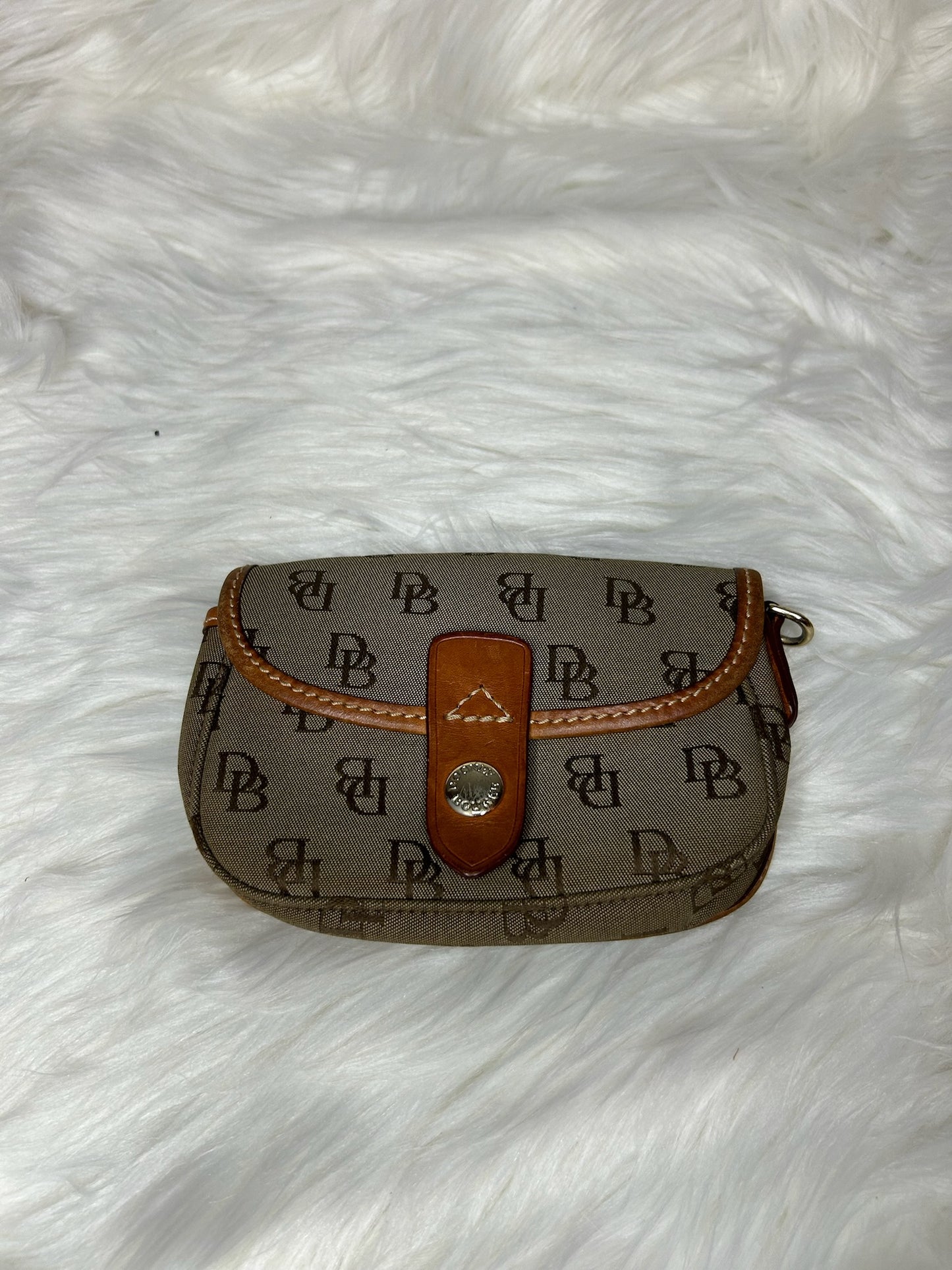 Vintage Dooney & Bourke hand bag and coin purse