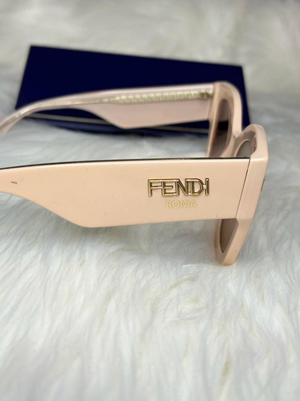 Fendi Logo Print Sunglasses