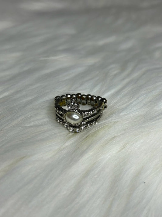 Diamond Ring with Pearl