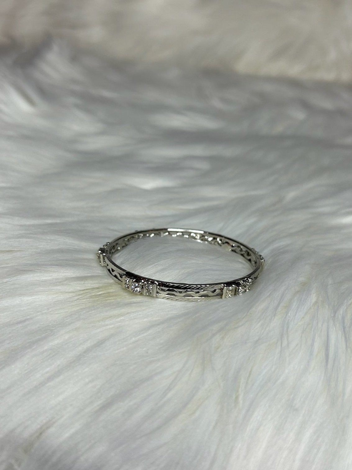 Silver Textured Bangle