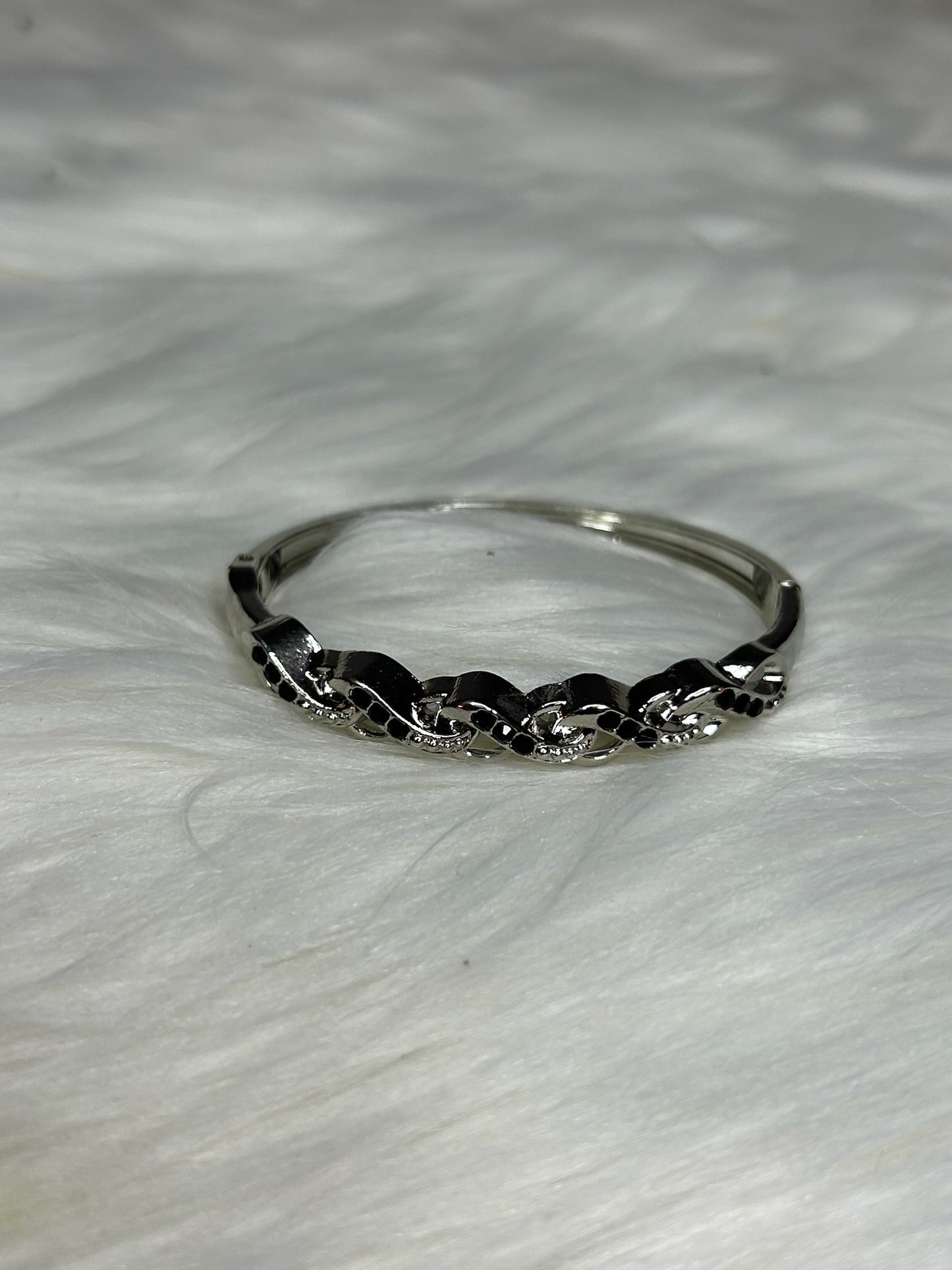Silver and Black Circular Ring and bracelet