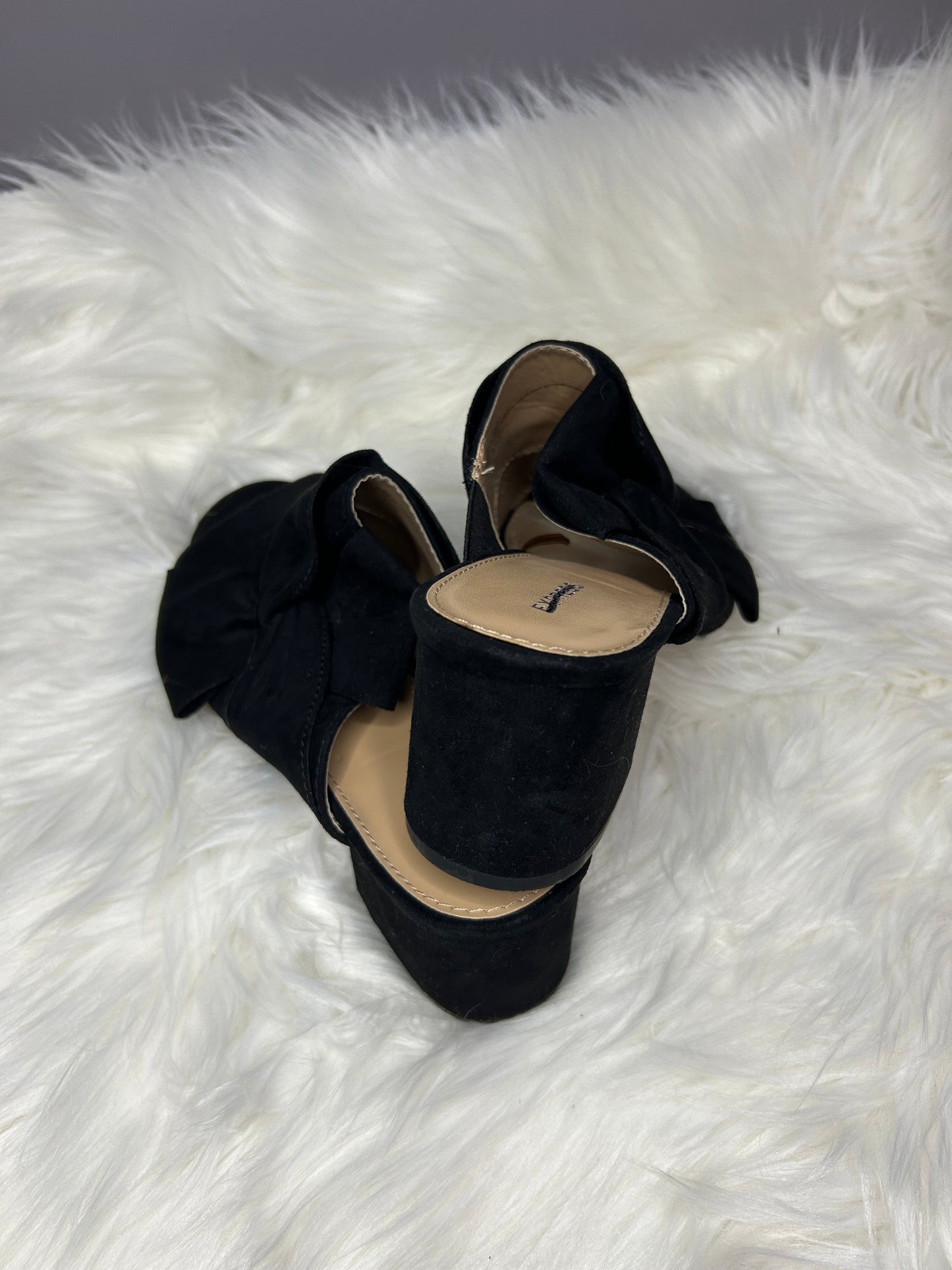 Express Black Suede open toe