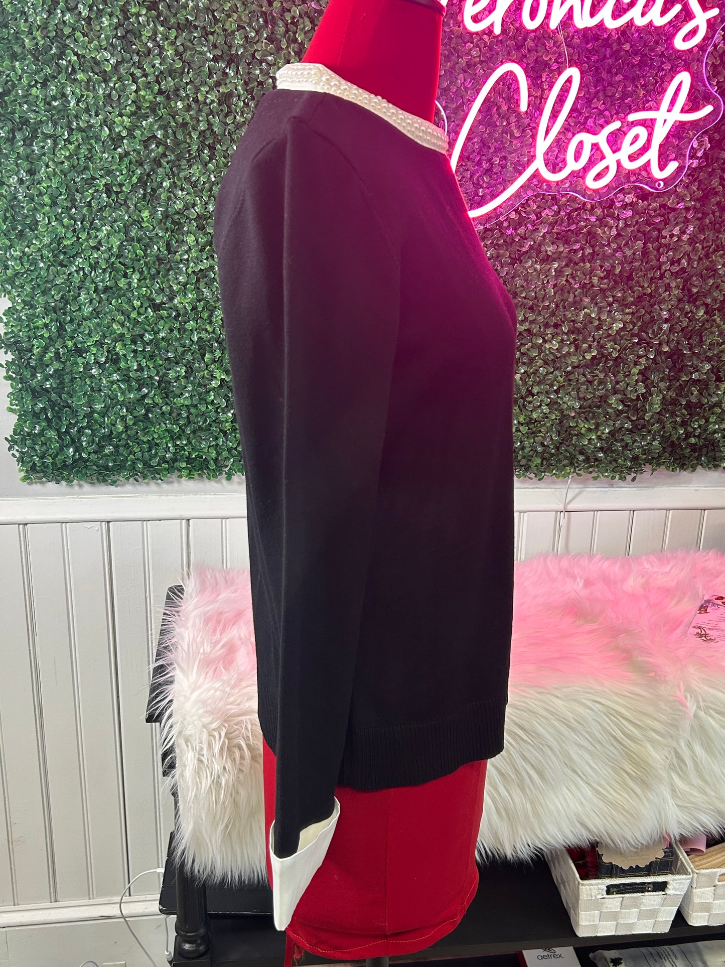 Bellini Black and Ivory Pearl sweater